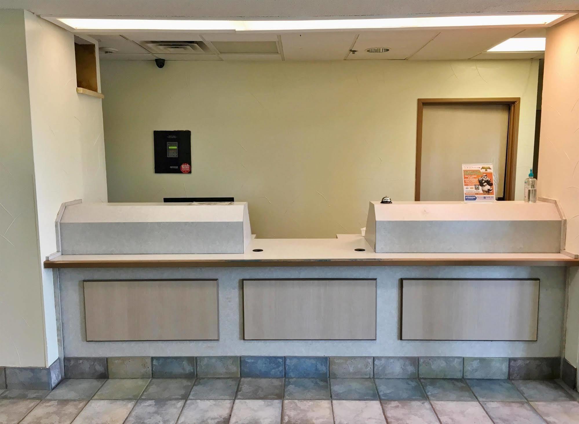 Americas Best Value Inn Decatur Exterior photo